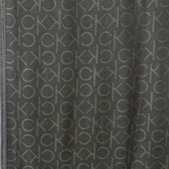 Calvin Klein CK Logo Pashmina Scarf Emerald Green Reversible - Picture 4 of 7